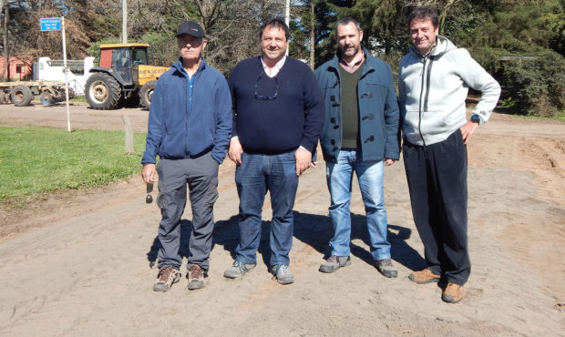 Manuel Varela, Enrique Merlo, Fernando Bono y un segundo miembro de la empresa española Solidphase