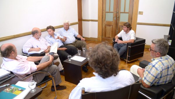 Reunion de integrantes de Caprolecoba en el año  2016 con el Sub Secretario de Lecheria Alejandro Sanmartino