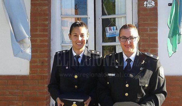 Sub Comisario Erica Figuera y Of Sub Inspector Estefania Segovia