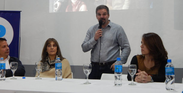 Sebastian Malis junto a Lucrecia Salomon, Esteban Naudin y Marianela Lopez
