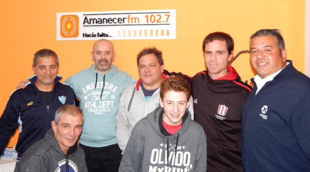 Javier Sampietro, Marcelo Garcia, Pablo Sanders y Mauricio Del Pino junto a Martin Rafaelli, Jorge Mazzola y Martin Parise en FM Amanecer