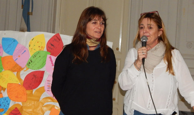 Patricia Sequeira y Silvina Odelo durante la apertura de la jornada