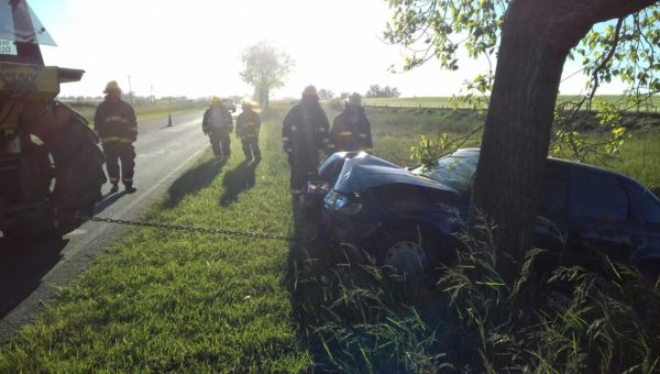 El vehiculo fue retirado por maquinara municipal