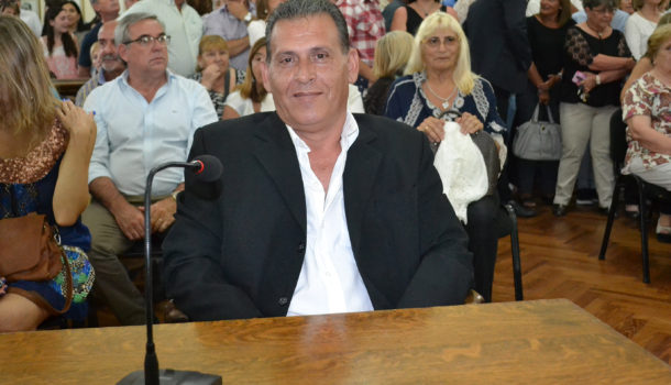 Concejal Eduardo Vicente del Bloque Peronista, sostiene que $20 no cambia en la realidad del vecino
