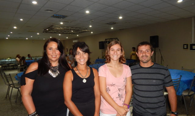 Silvia Aramburu, Florencia Fernandez, Martina Insarralde y Marcelo Basile