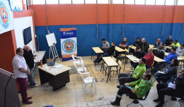 Instancia de la reunion de Defensa Civil en Chivilcoy