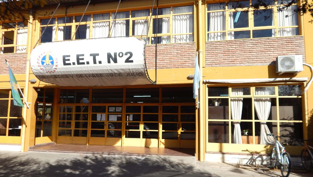 Una amenaza de muerte en Escuela Tecnica N° 2, activo protocolos