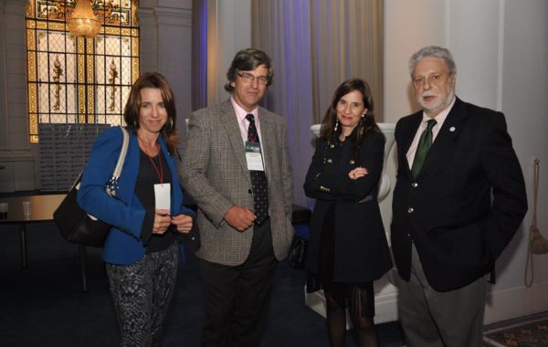 De Velazco junto al ex presidente de CRA, Mario Llambias, la productora Andrea Passerini y la periodista Mercedes Colmbres en Jonagro