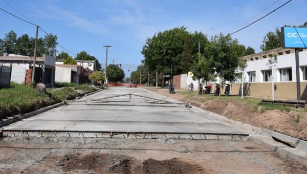 Obras de asfalto en calle Moreno lindante al CIC