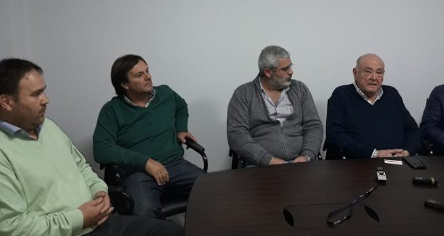 Lostia, Cabitto, Lopez y Binetti en dialogo con la prensa