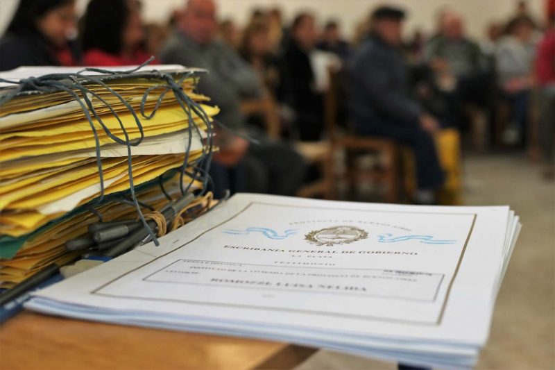 Mas de 500 familias del distrito de 9 de Julio recibirán la Escritura de sus viviendas