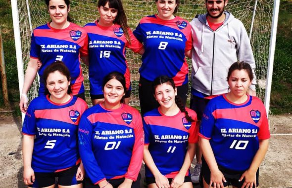 Jugadoras de Handball en Club Ciudad 9 de Julio