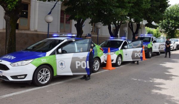 Nuevos vehiculos policiales para 9 de Julio