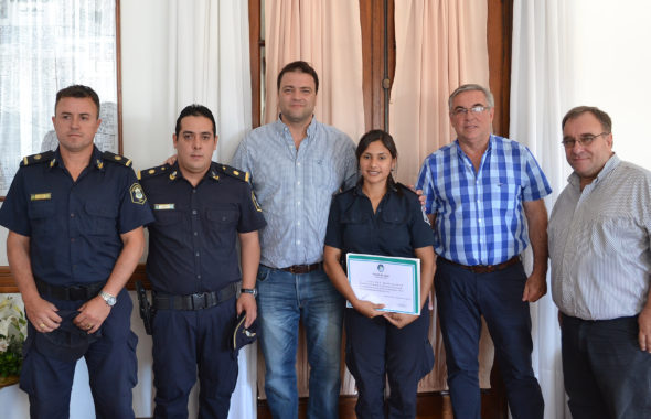 Funcionarios de Policia, Municipales y el Intendente Barroso