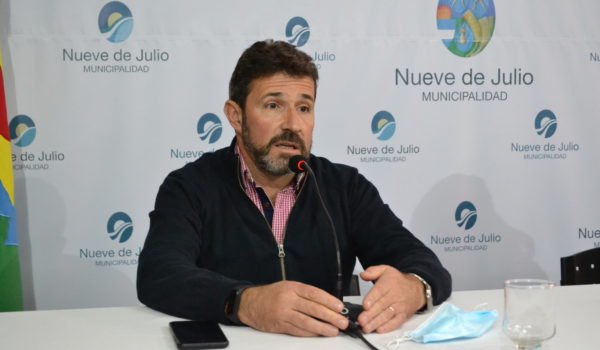 Dr Jose Mignes, Director Hospital Julio de Vedia