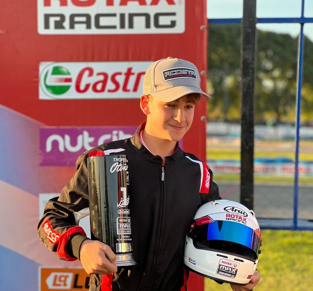En el Autrodromo “Juan y Oscar Galvez”: Santi Baztarrica se consagro Campeón en Karting