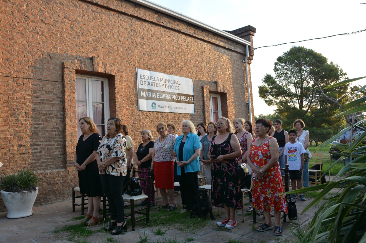 Dudignac: Se desarrollo el acto del cierre lectivo 2022 de la Escuela Municipal de Artes y Oficios