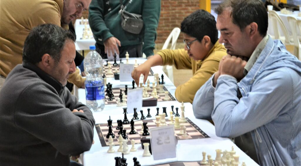 Comenzó el 5to Torneo Internacional de Ajedrez “9 de Julio Chess Open ...