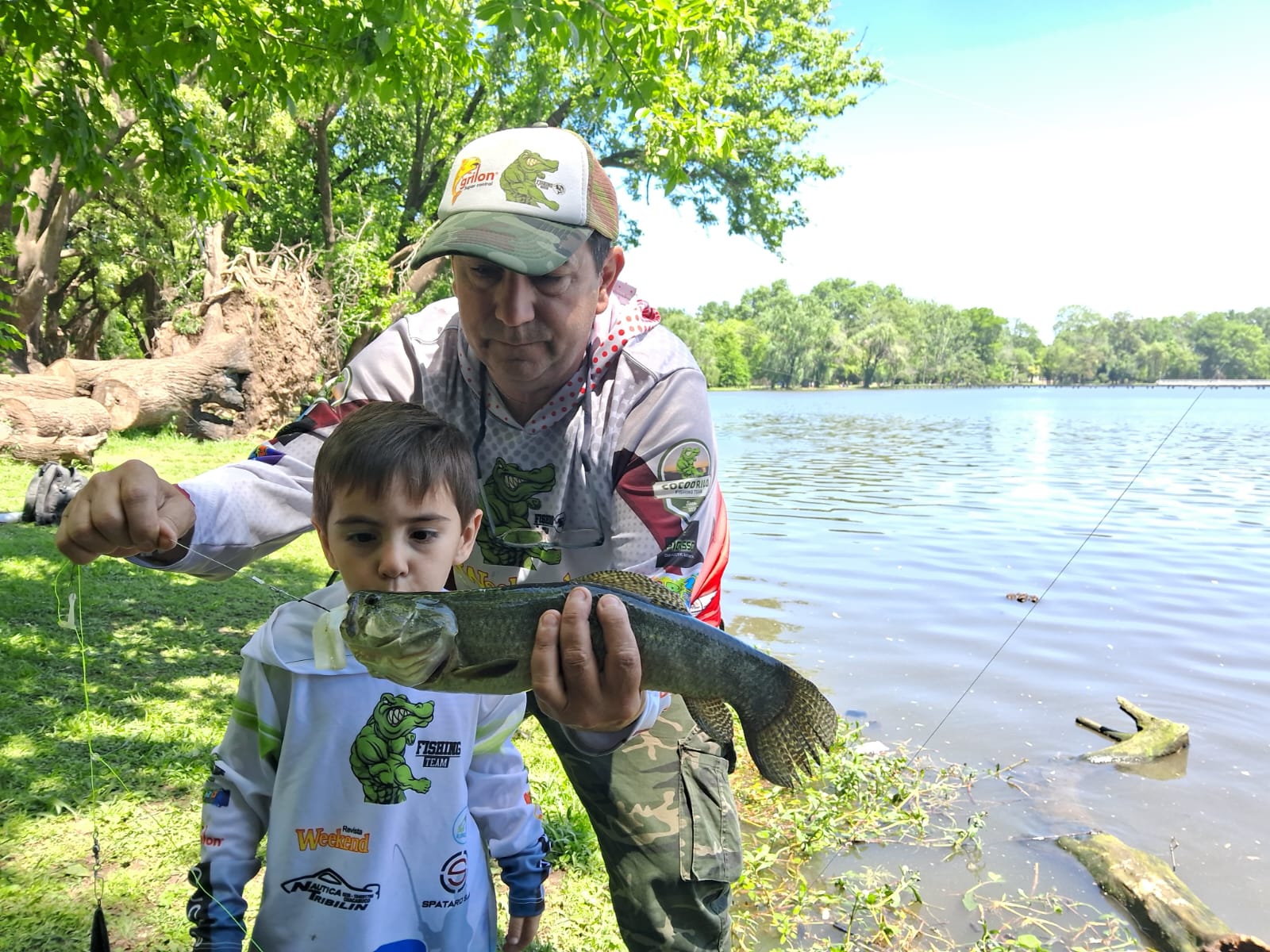 A proposito del 161º aniversario de 9 de Julio: El Parque Gral. San Martin es un lugar ideal para la pesca en familia