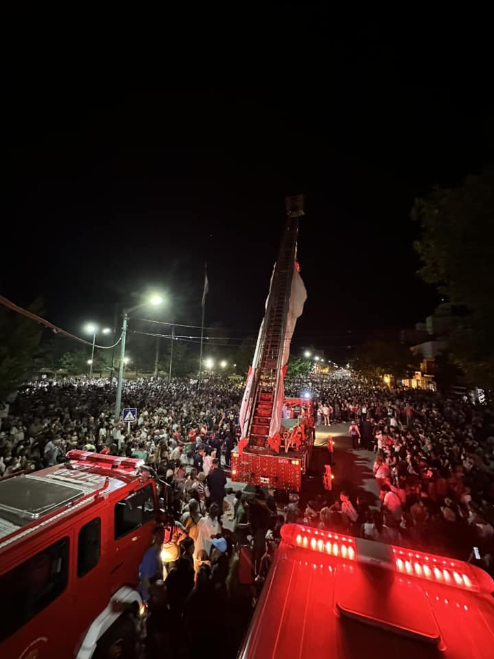 Desfile navideño: Destacan que nunca se vivió un evento de esta magnitud