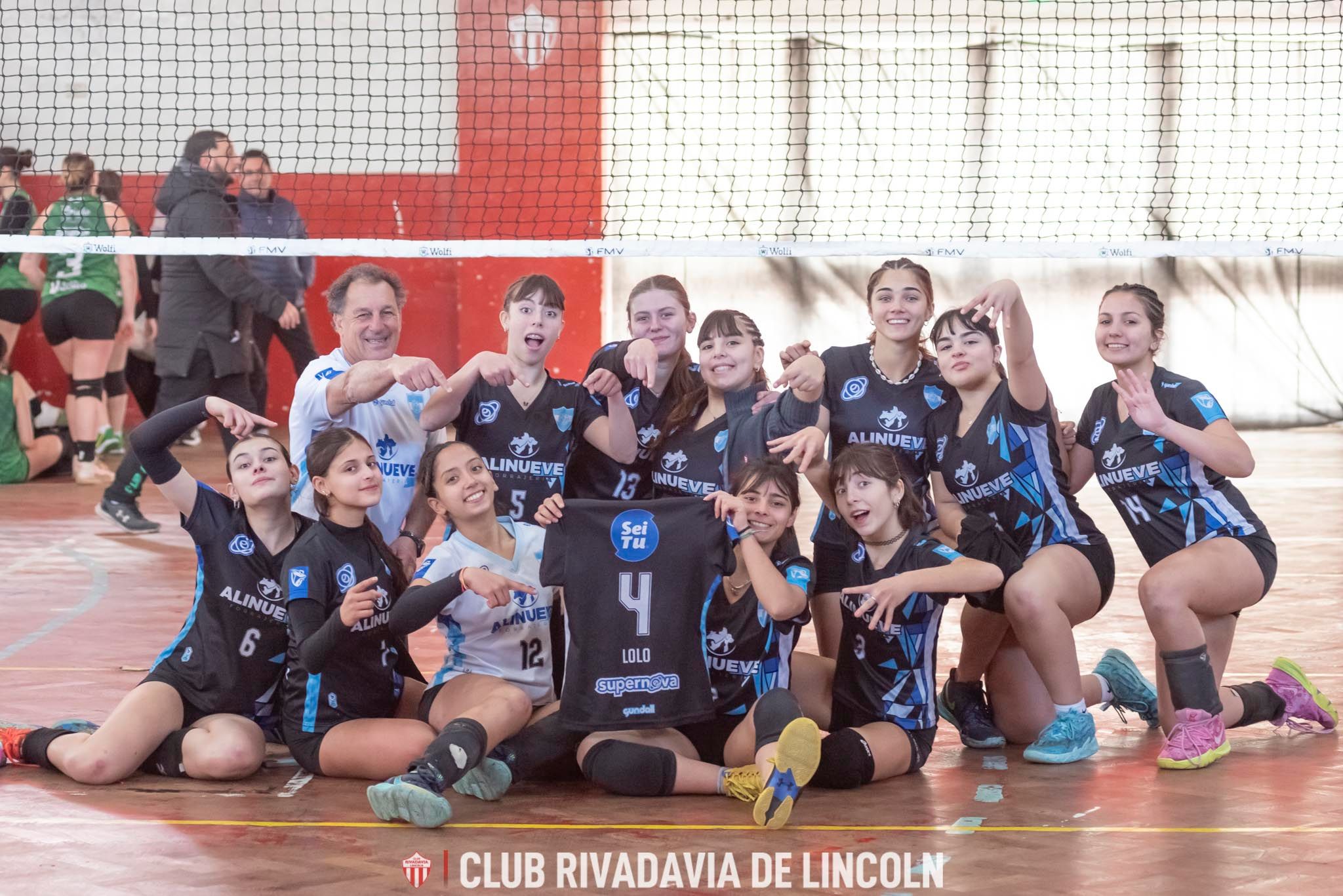 Torneo en Lincoln: El proyecto de Vóley en Club San Martin comienza a dar sus frutos
