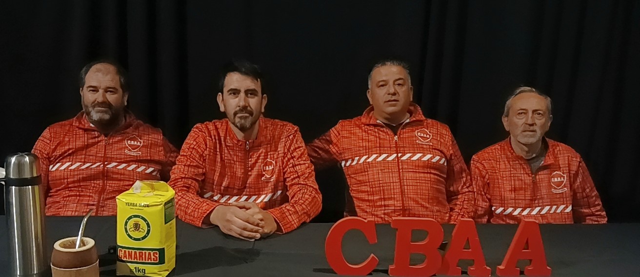 Apuesta a jugadores del Palomar: Gonzalo Choy Gonzalez asumió como DT del Club Agustín Álvarez