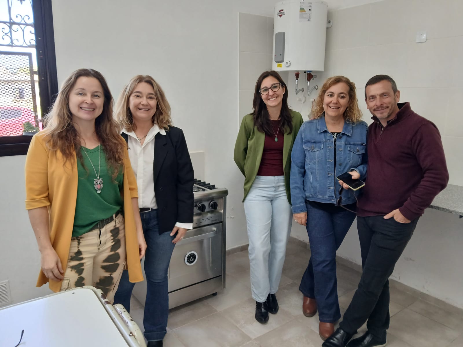 La Escuela Tec. Nº 1 Otto Krause dejo inaugurada su nueva cocina