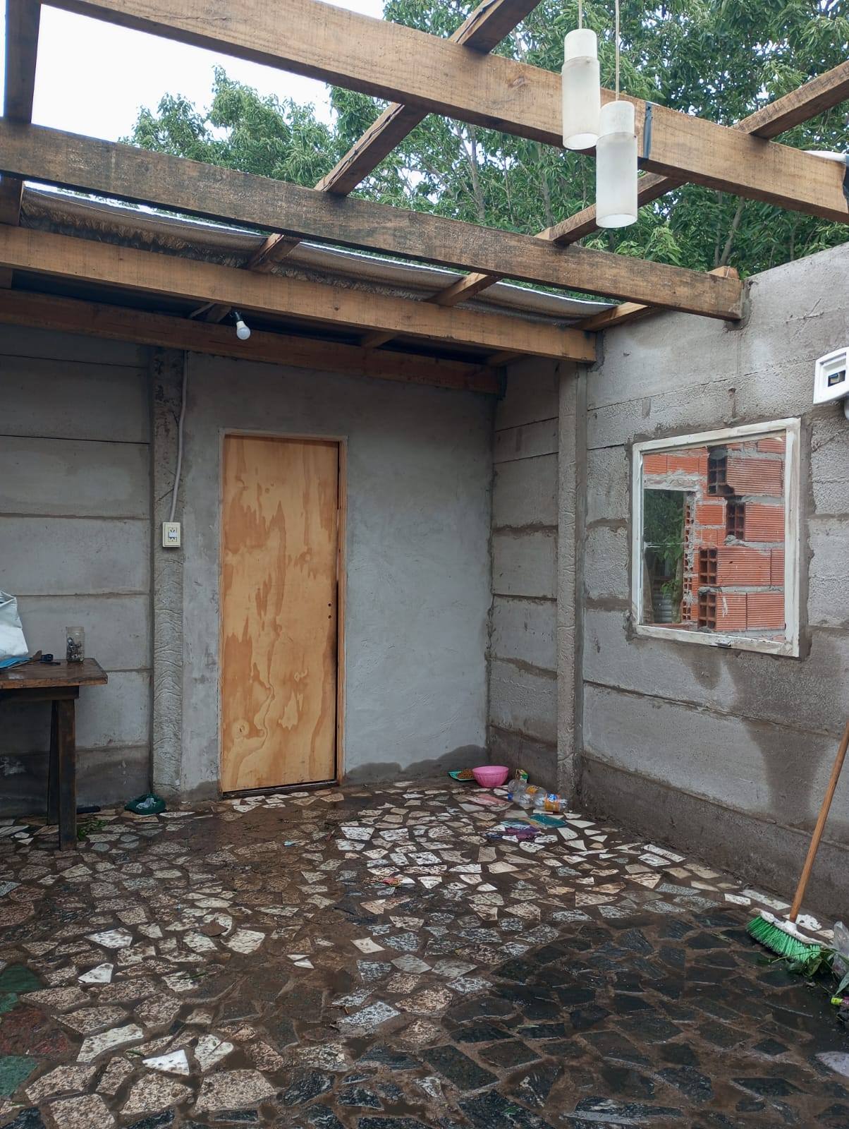 El saldo del impacto del viento es 10 viviendas dañadas y el tendido eléctrico del distrito seriamente afectado