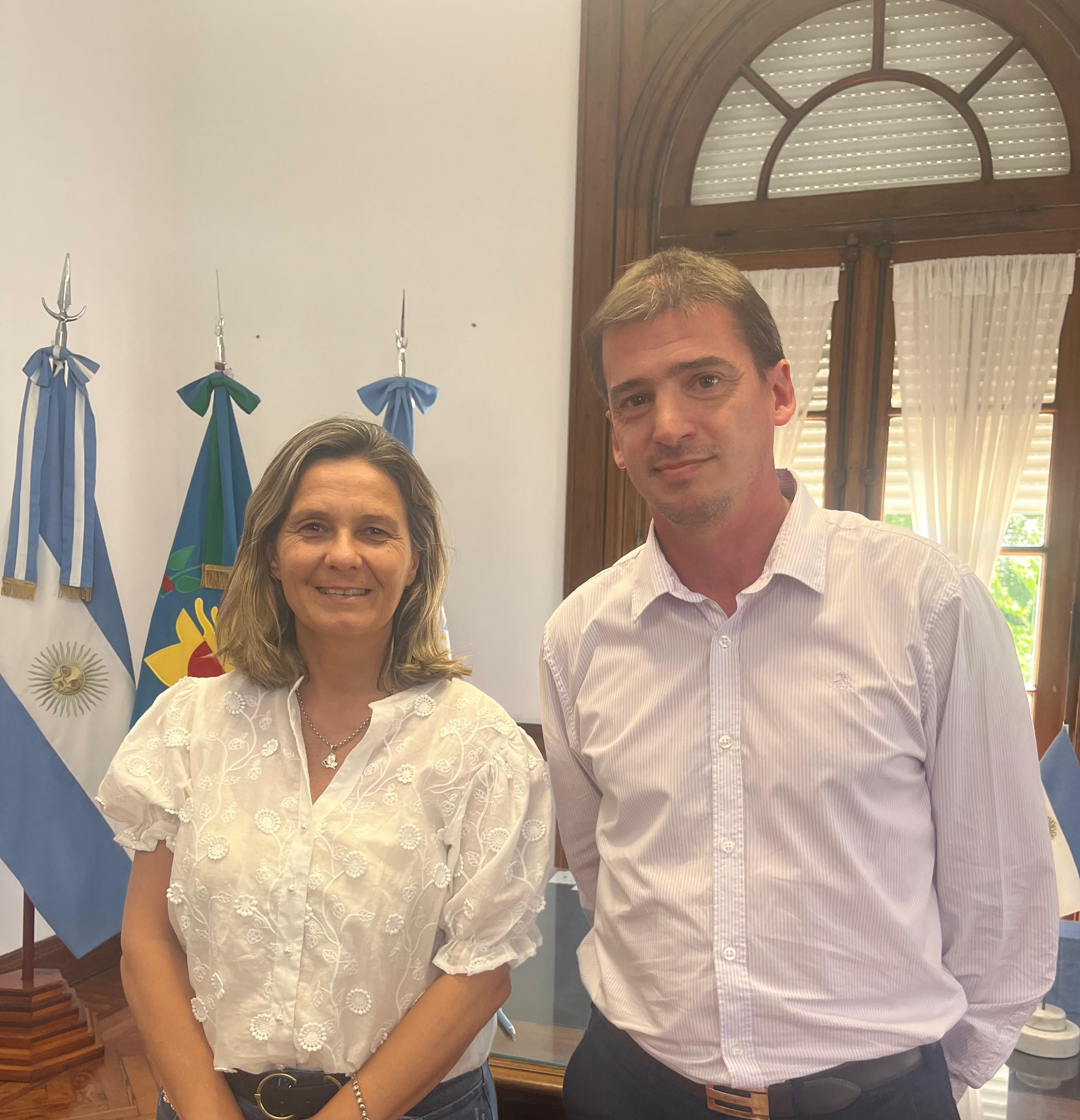 La  Intendente Gentile tomo juramente al Dr. Rebottaro como Juez de Falta interino