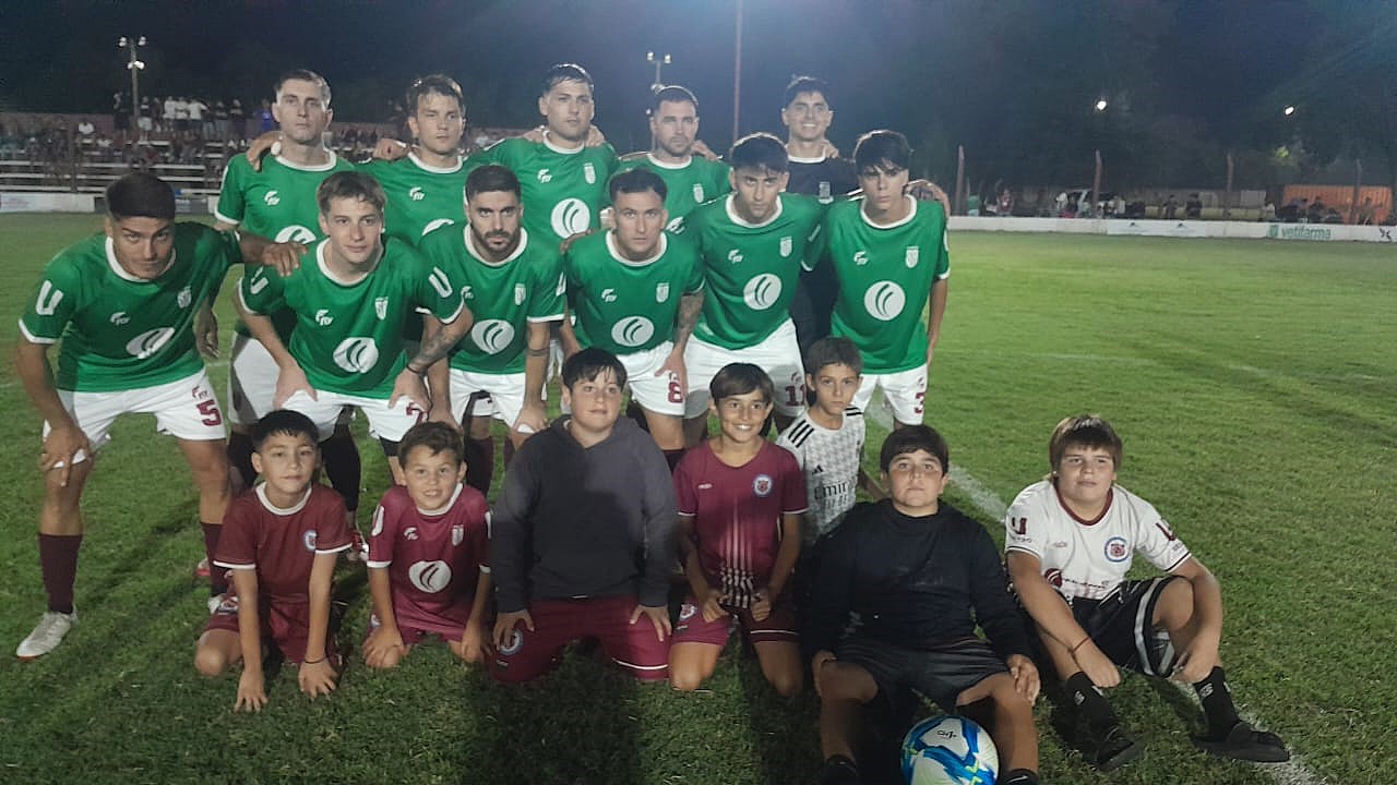 Arranco la F16, con un intenso partido y la victoria del Deportivo San Agustin