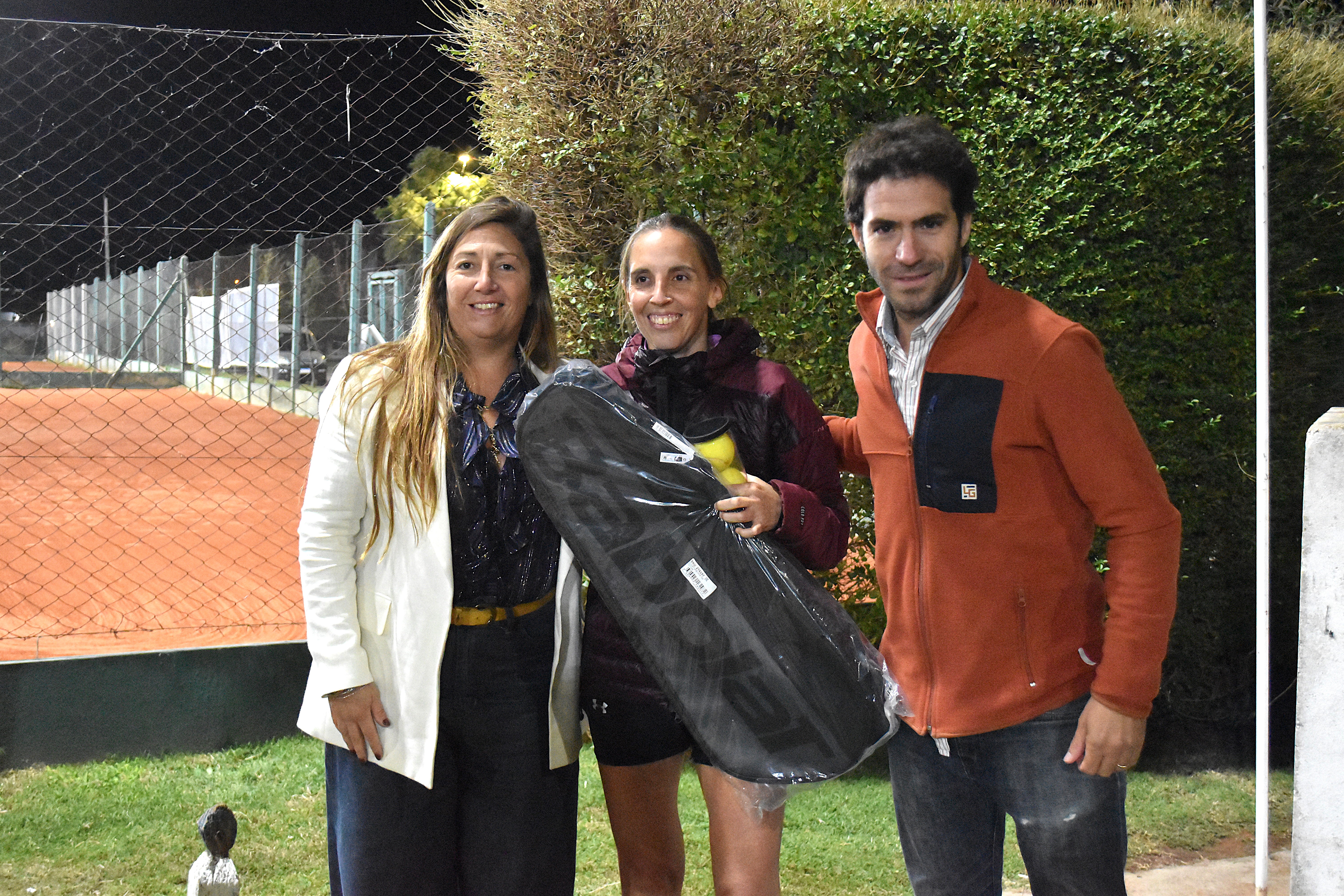 1era.  Fecha de la Liga Nuevejuliense de Tenis 2026:  María Carna, Francisco Zola e Ignacio Coronel los campeones