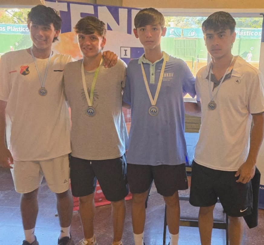 Tenis: Valentino Rossi, campeón en Misiones