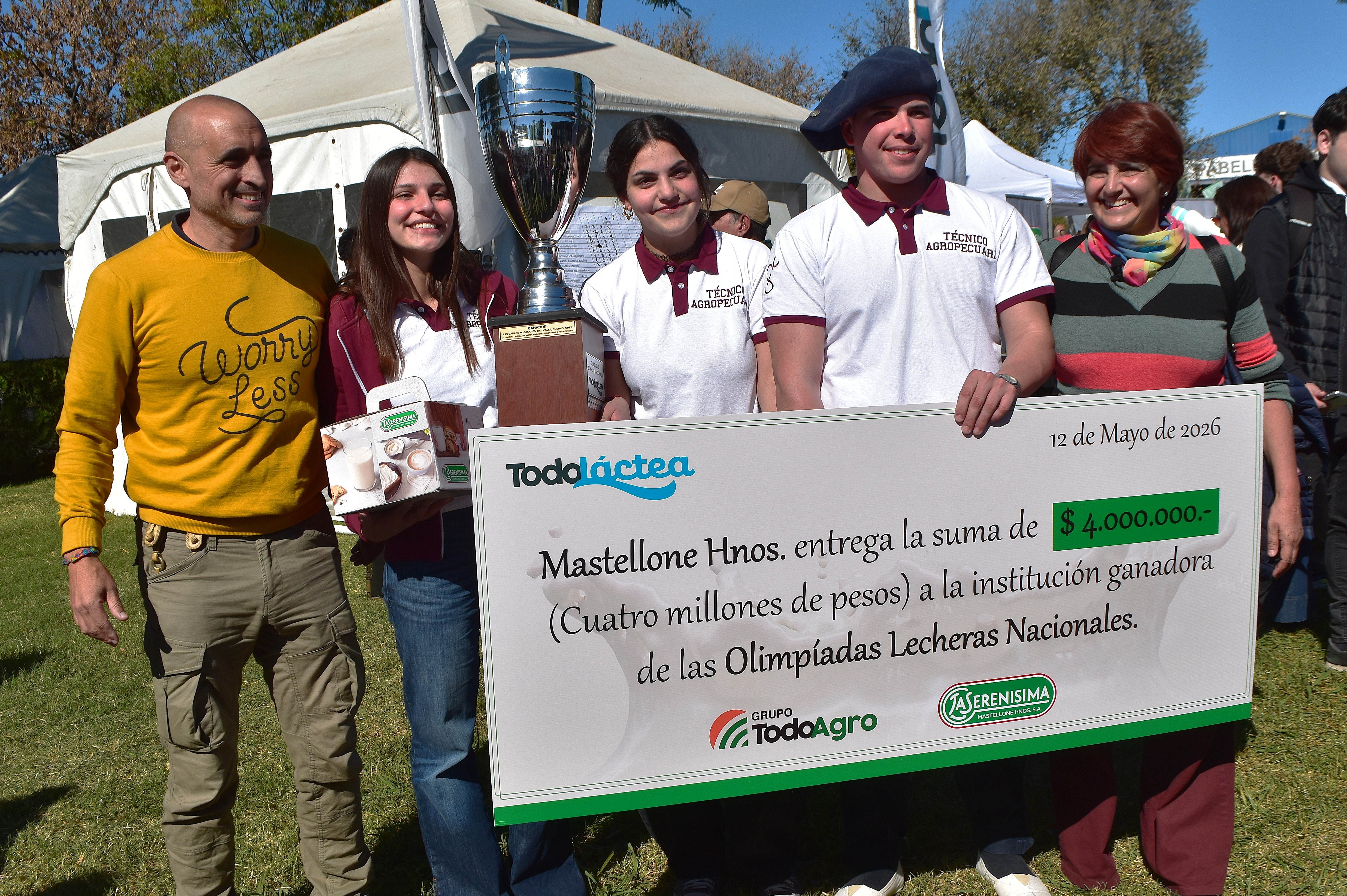 La Escuela Agro técnica Salesiana Del Valle, gano  la copa en las Olimpíadas Lecheras Nacionales de Todo Láctea 2026