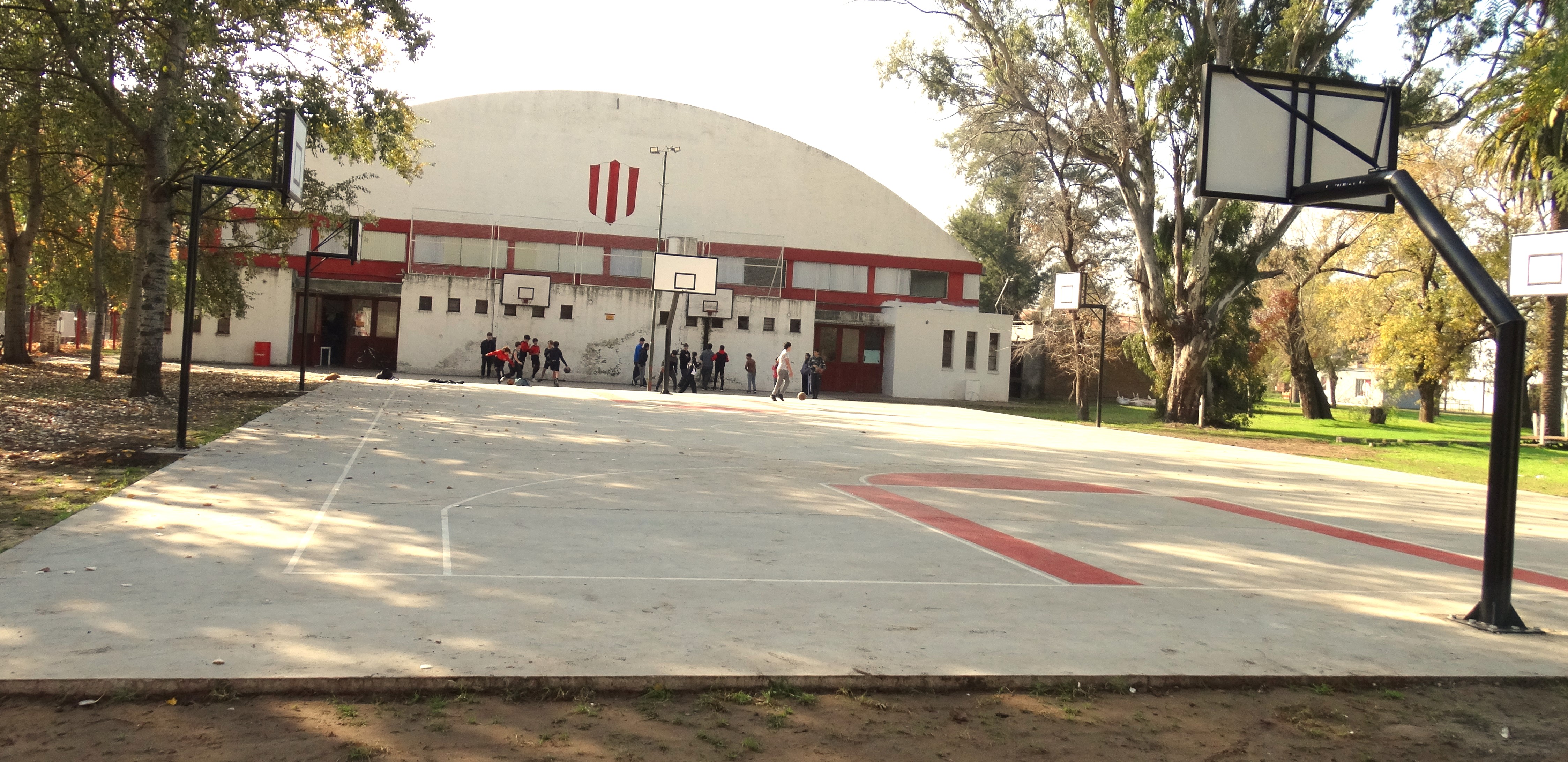 Atletico 9 de Julio: Se inaugura el domingo una cancha de basquetbol externa