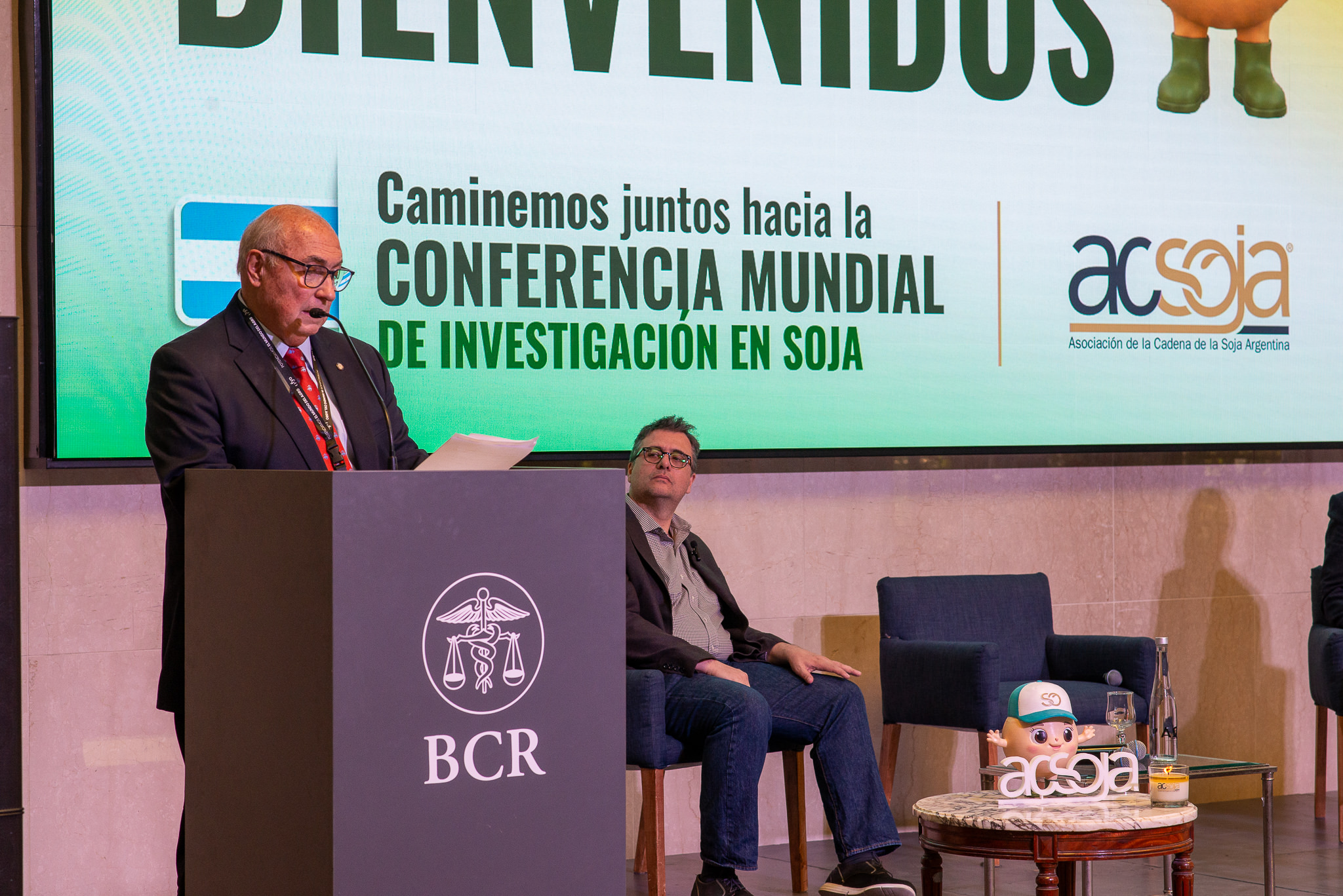 La Cadena de la Soja argentina dijo lo suyo en Rosario: reclamo por retenciones cero, deficiente infraestructura, crecimiento productivo, ley de semillas y la Conferencia Mundial 2027