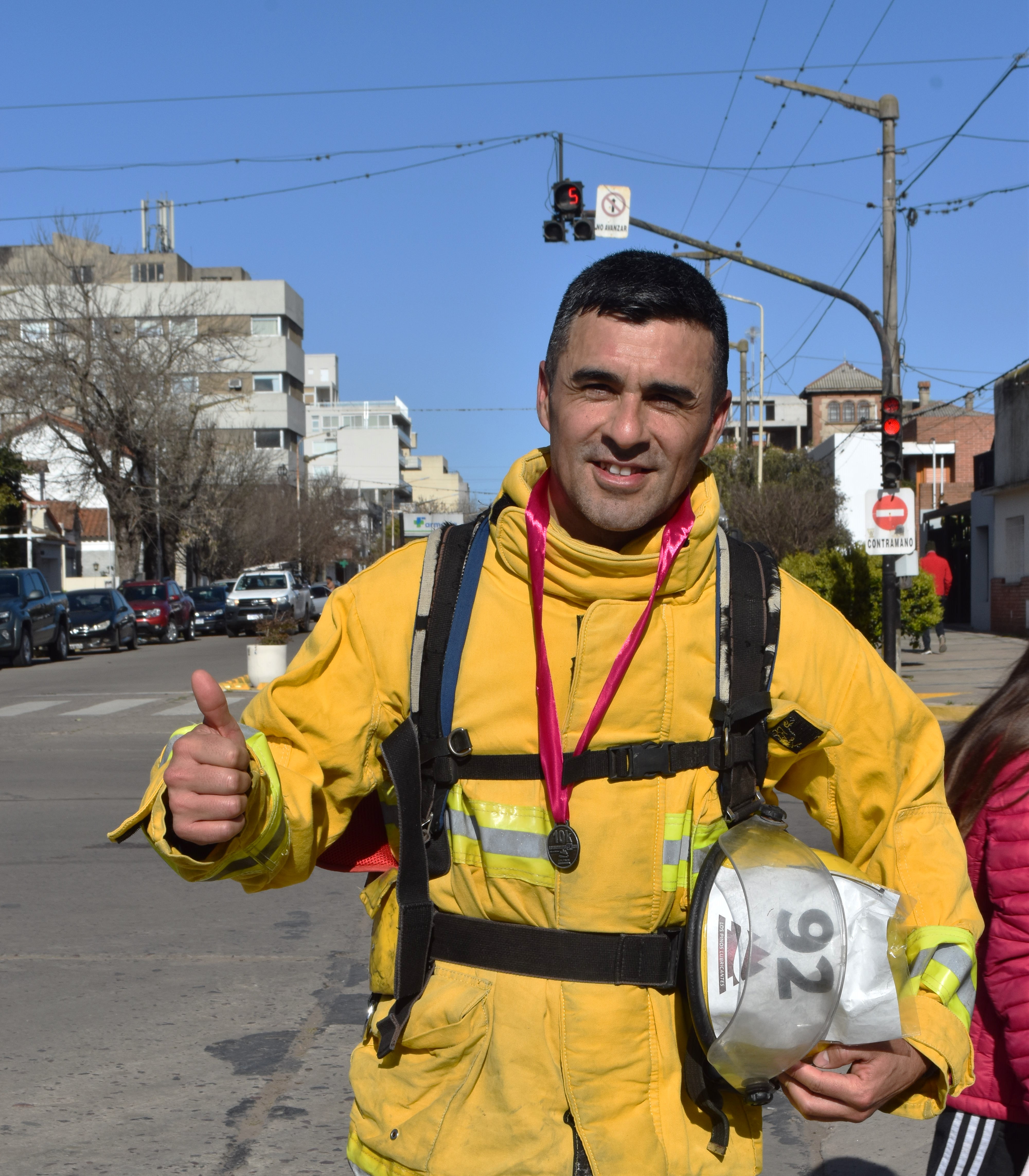 Carrera «10Km Los Pinos Lubricantes»: Gabriel, el Bombero que corre maratones con un claro mensaje