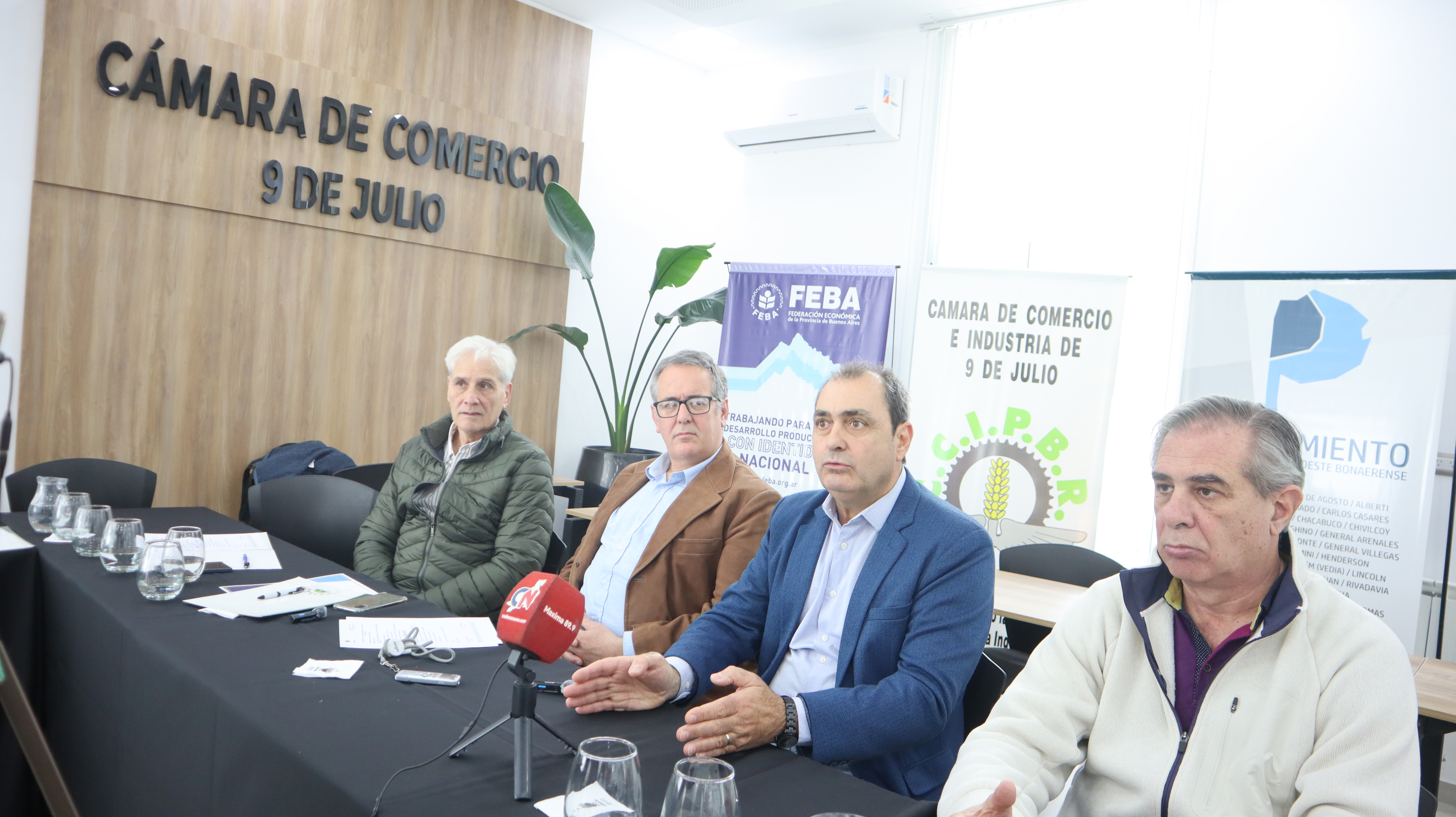 Reunión con el Ministro Caputo: El Nucleamiento Empresarial del Noroeste Bonaerense no desiste en su reclamo por rutas y obras hídricas
